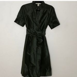 Diane Von Furstenberg green silk taffeta wrap dress size 4